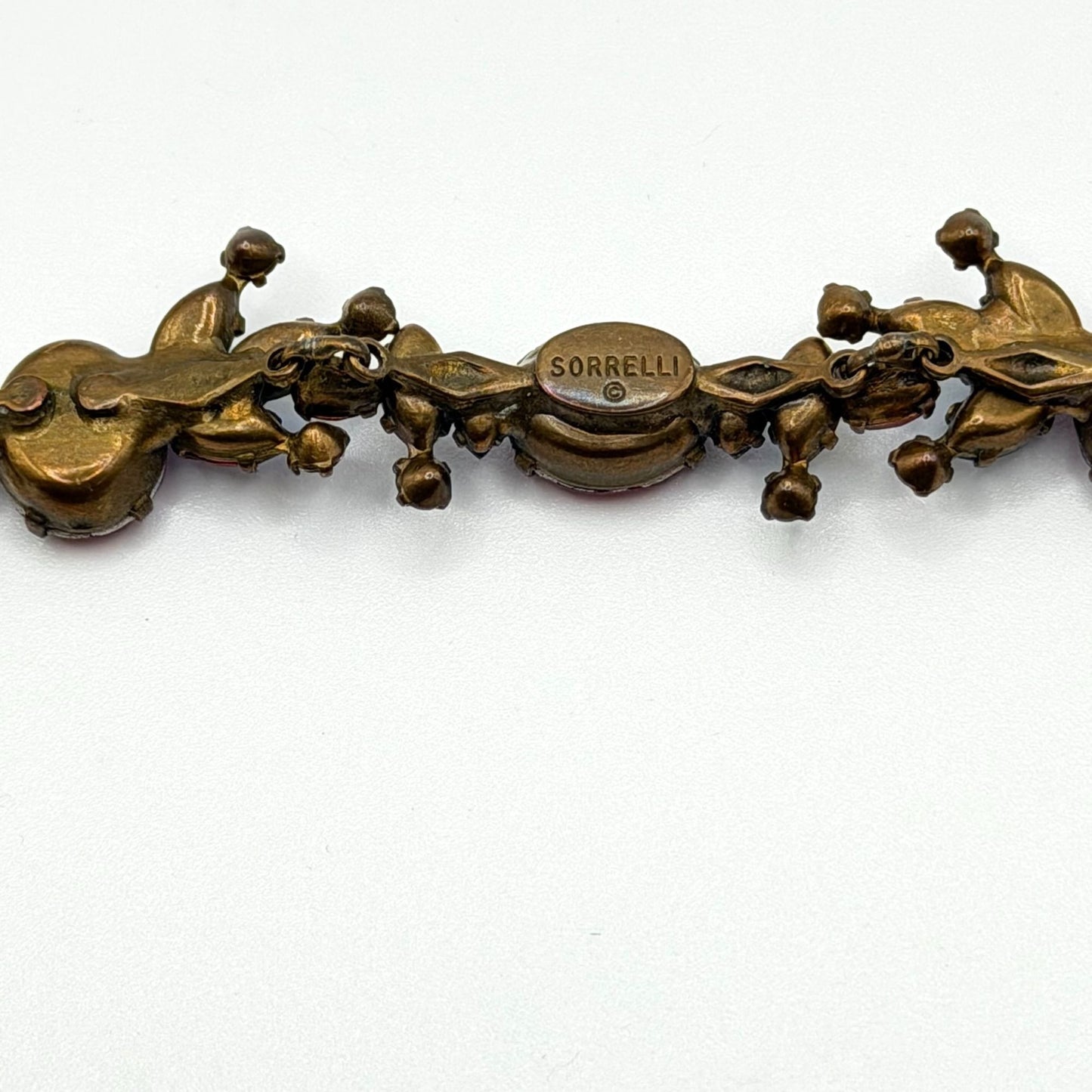 Sorrelli Classic Clover Bracelet With Red Swarovski Crystals & Antique Gold-Tone