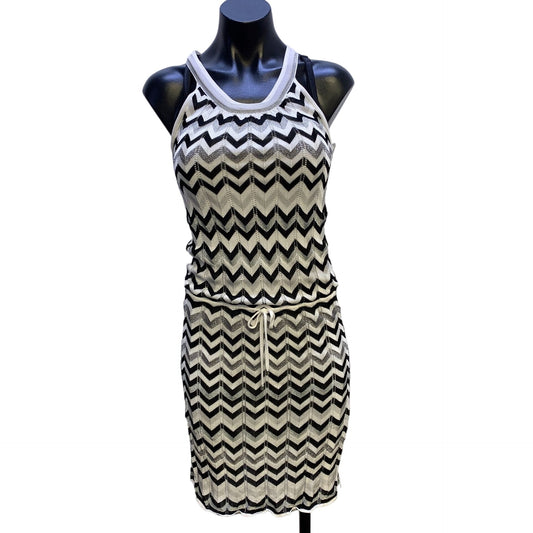 White House Black Market White, Black & Silver Chevron Pattern Knit Drawstring Waist Dress Size XSmall