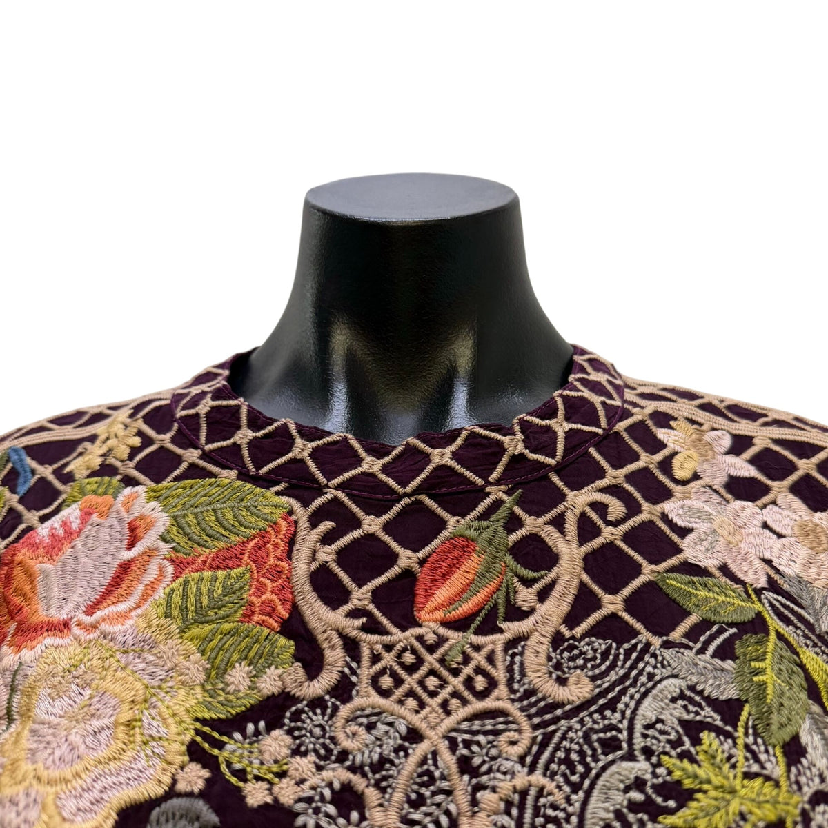 NWT Johnny Was Dionne Blouse Embroidered Floral Pattern Purple L