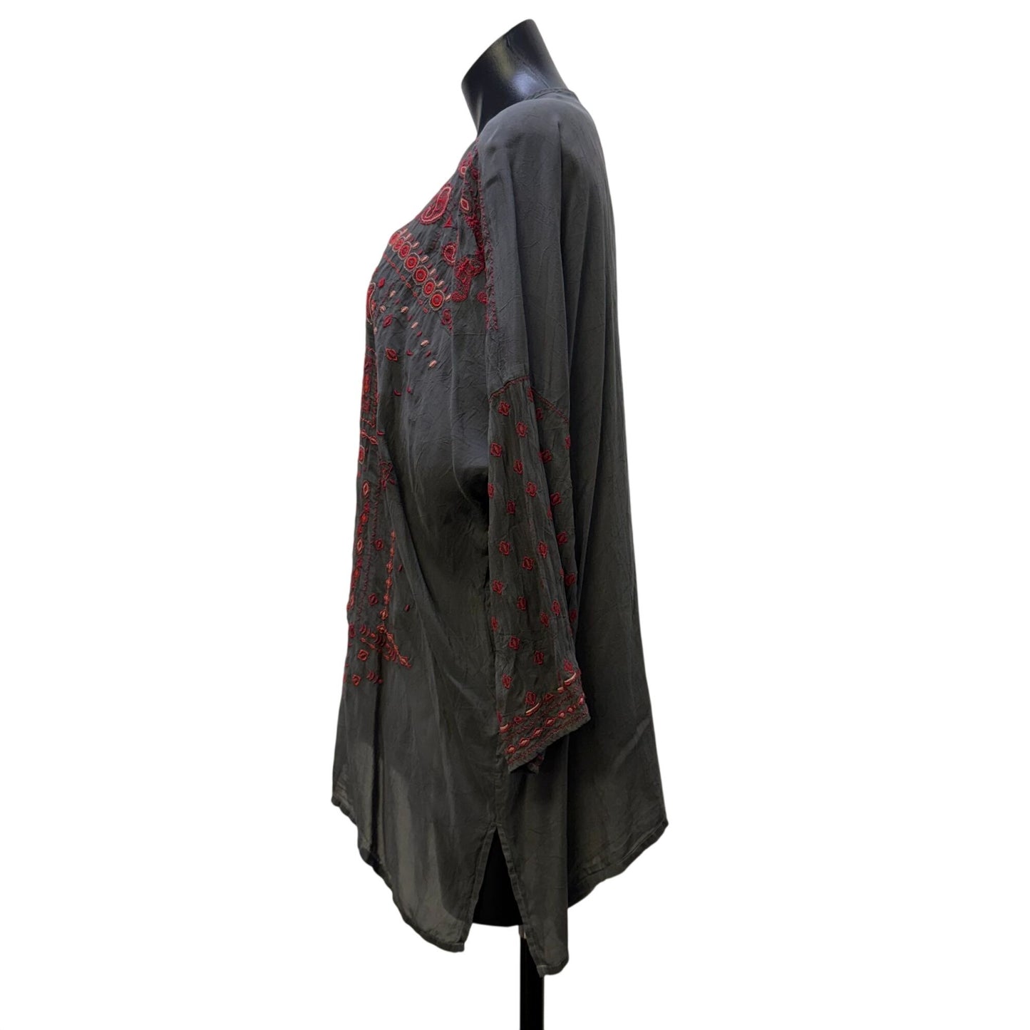 Johnny Was Gray Rayon Blouse With Red Embroidery Size M