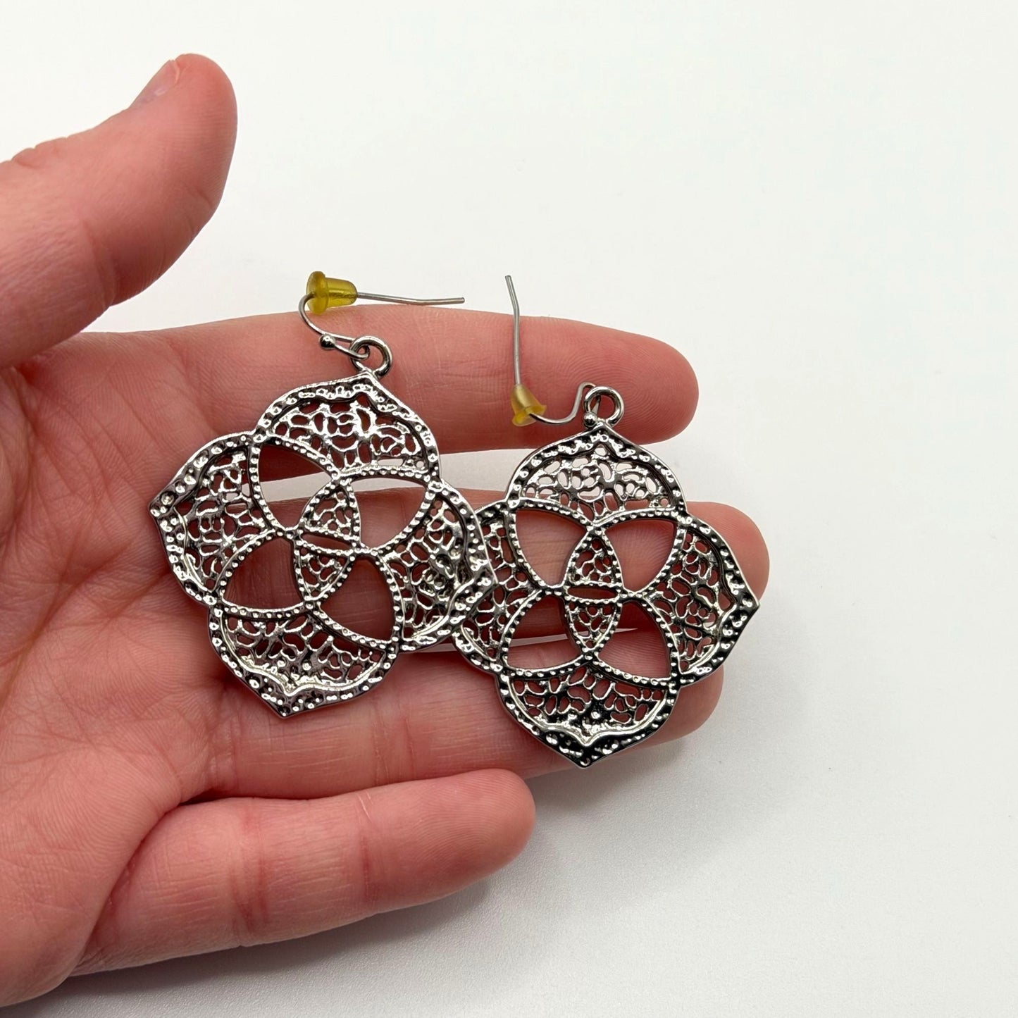 Kendra Scott Silver Filigree Drop Earrings Elegant Floral Design