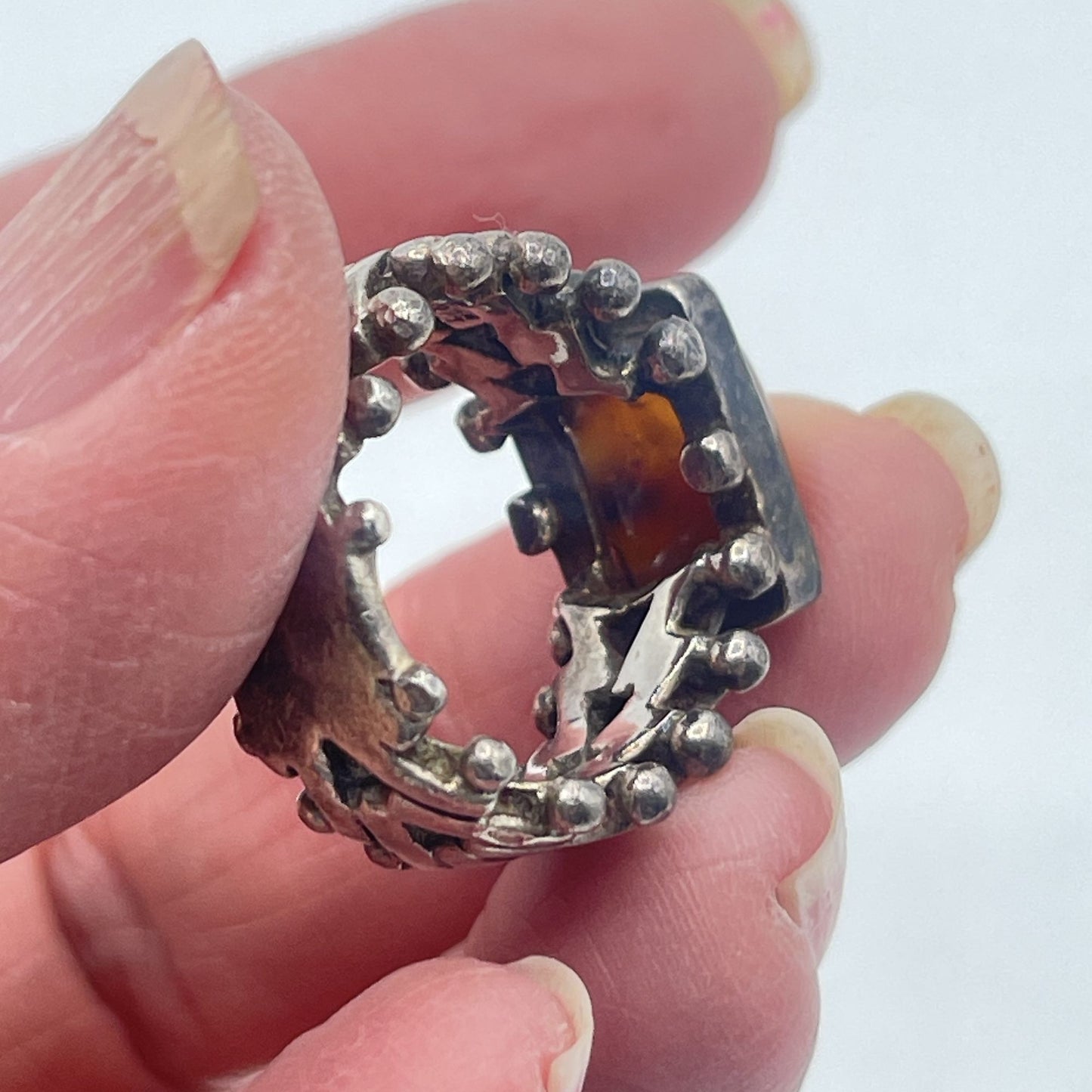 925 Silver Vintage Ring Intricate Design With Amber Stone size 7