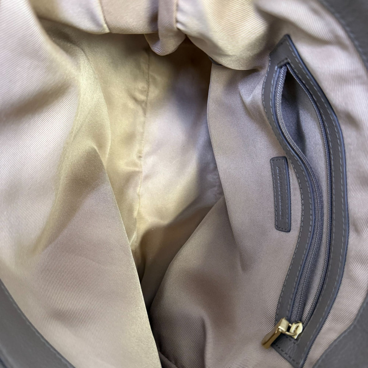 Antonio Melani Brown Leather Shoulder Bag With Adjustable Strap