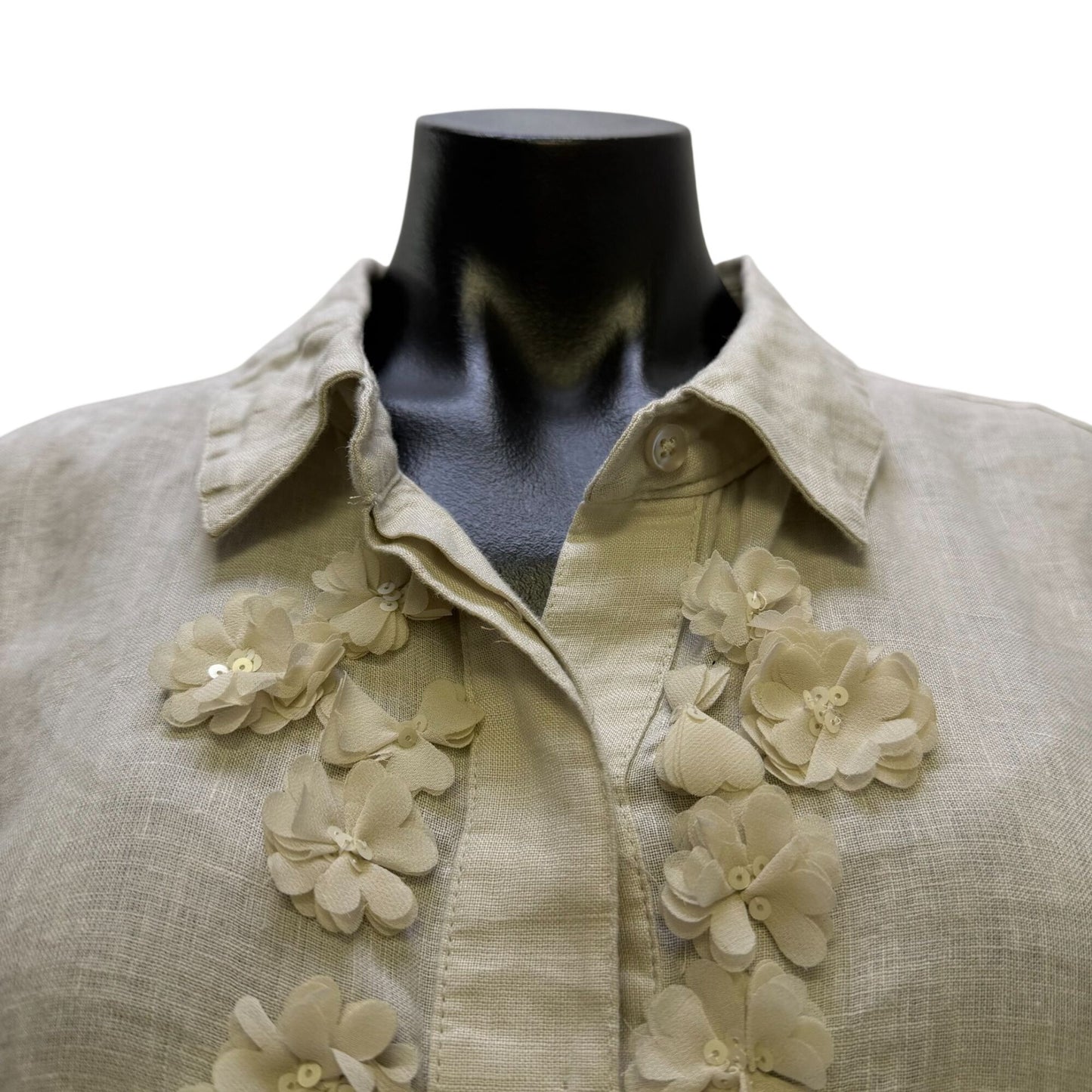 NWT Chico's Linen Blouse Cream Floral Embellished Button-Front Size 2/L