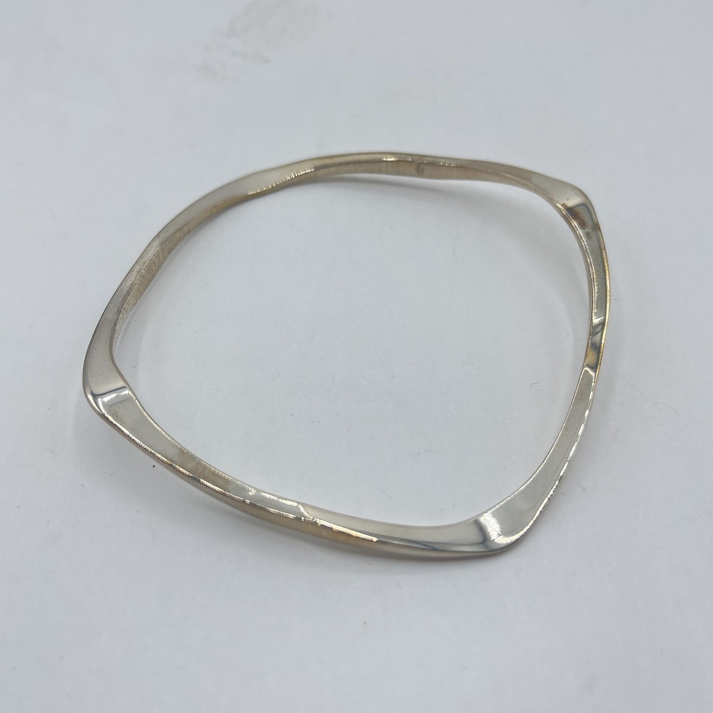 Silpada 925 Sterling Silver Hammered Bangle Bracelet For Women Square Shape Minimalist Jewelry