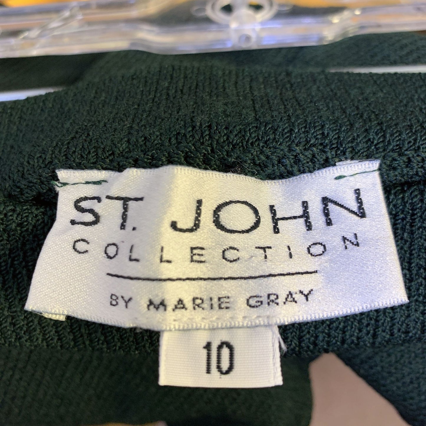 St. John Collection Green Knit Pants Size 10