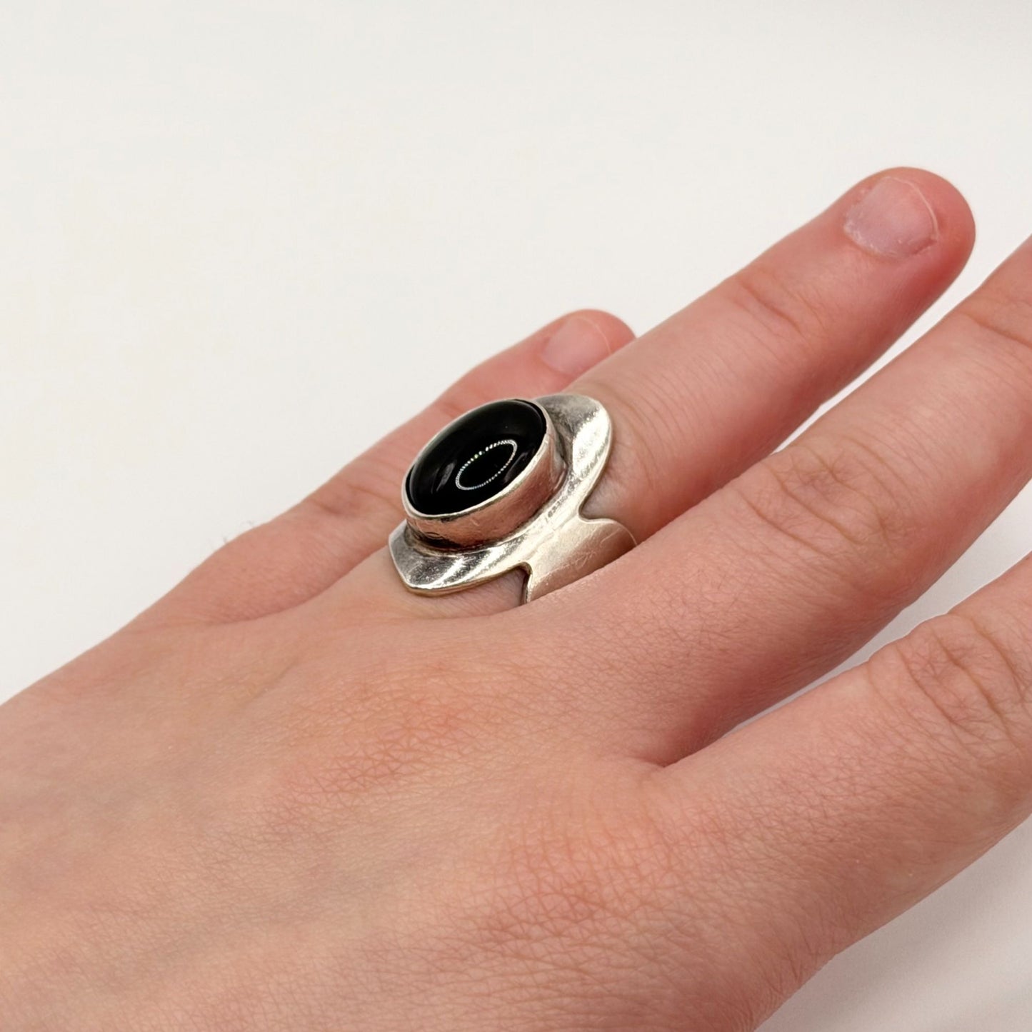 925 Sterling Silver & Black Onyx Wrap Ring Size 5