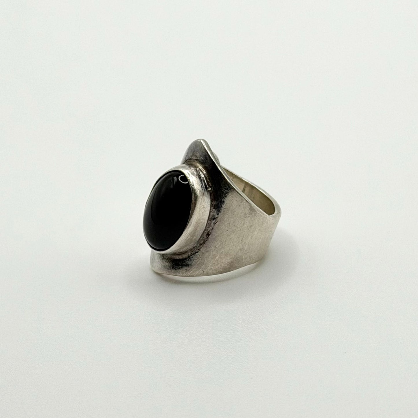 925 Sterling Silver & Black Onyx Wrap Ring Size 5