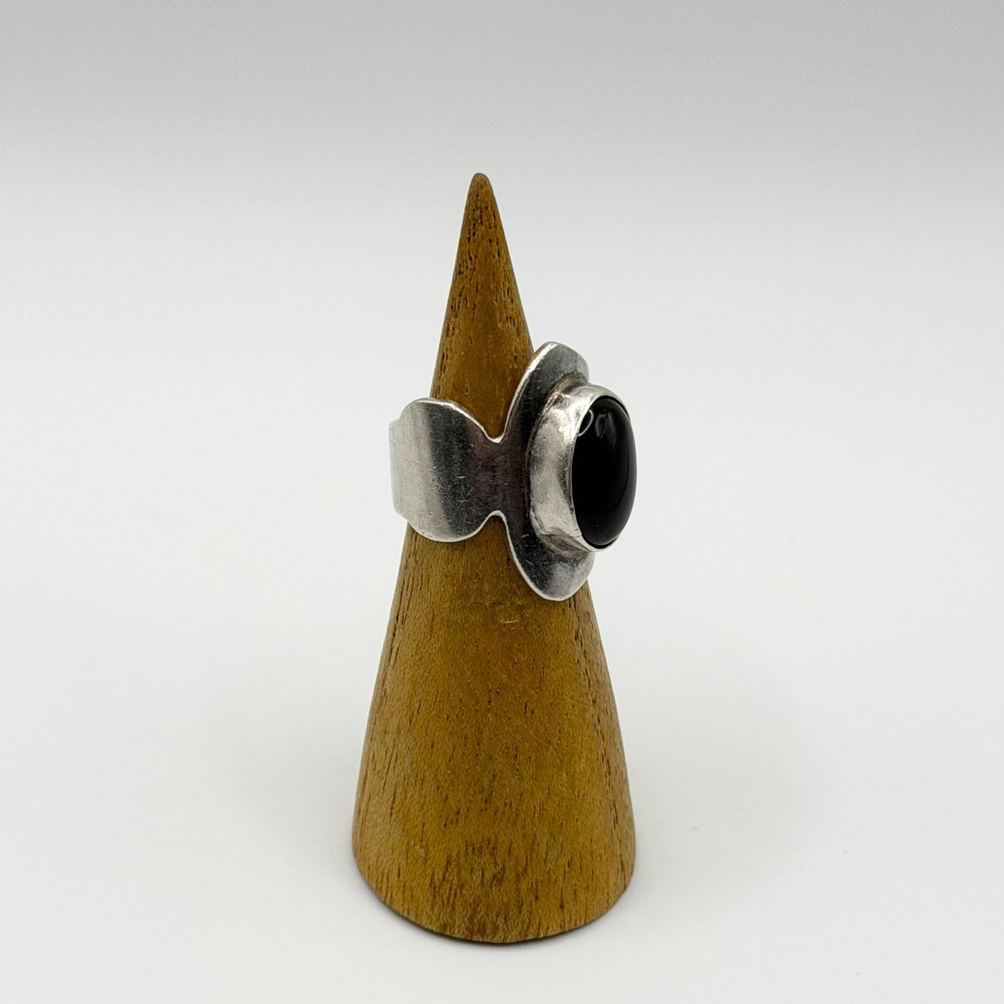 925 Sterling Silver & Black Onyx Wrap Ring Size 5