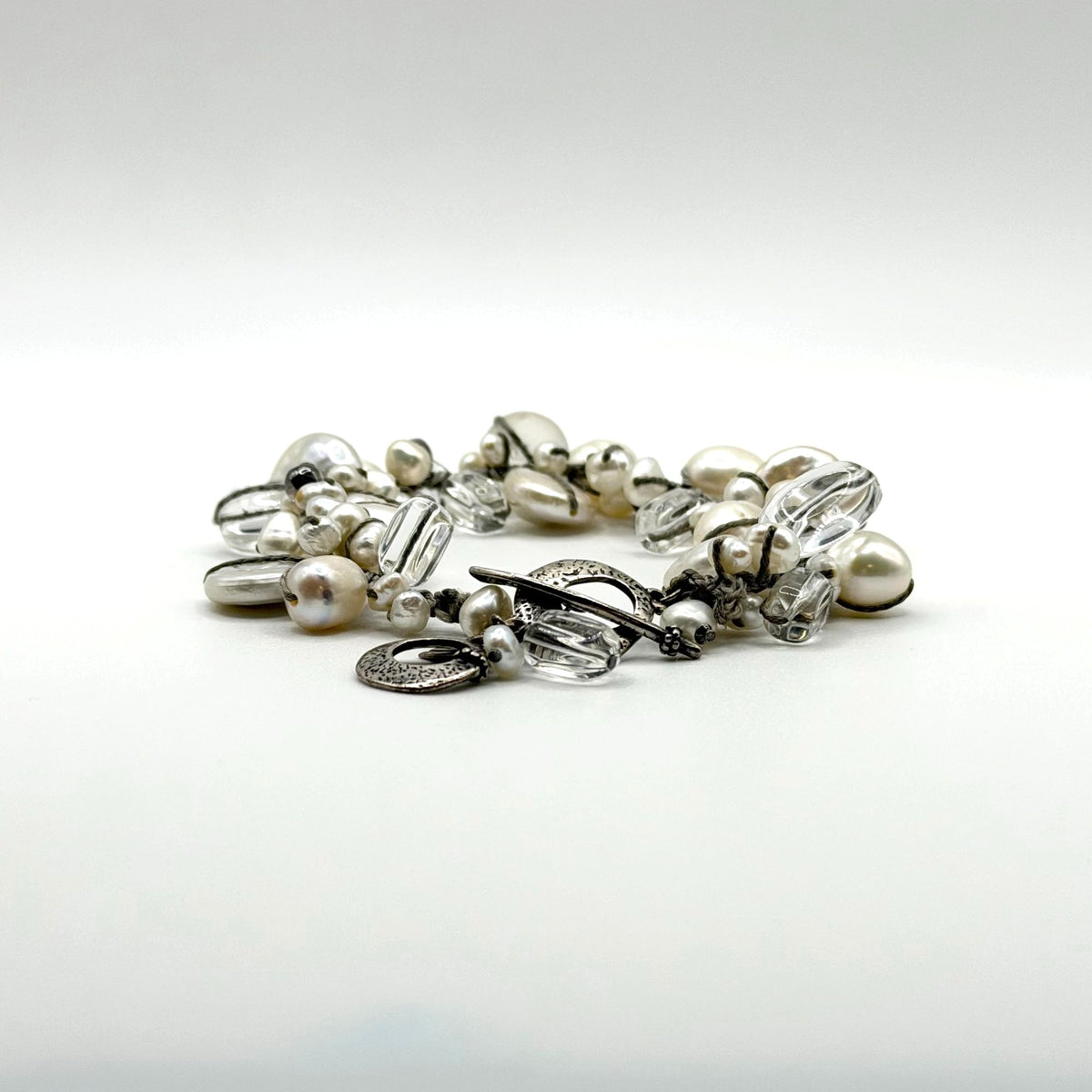 Silpada 925 Sterling Silver Pearl & Quartz Toggle Charm Bracelet