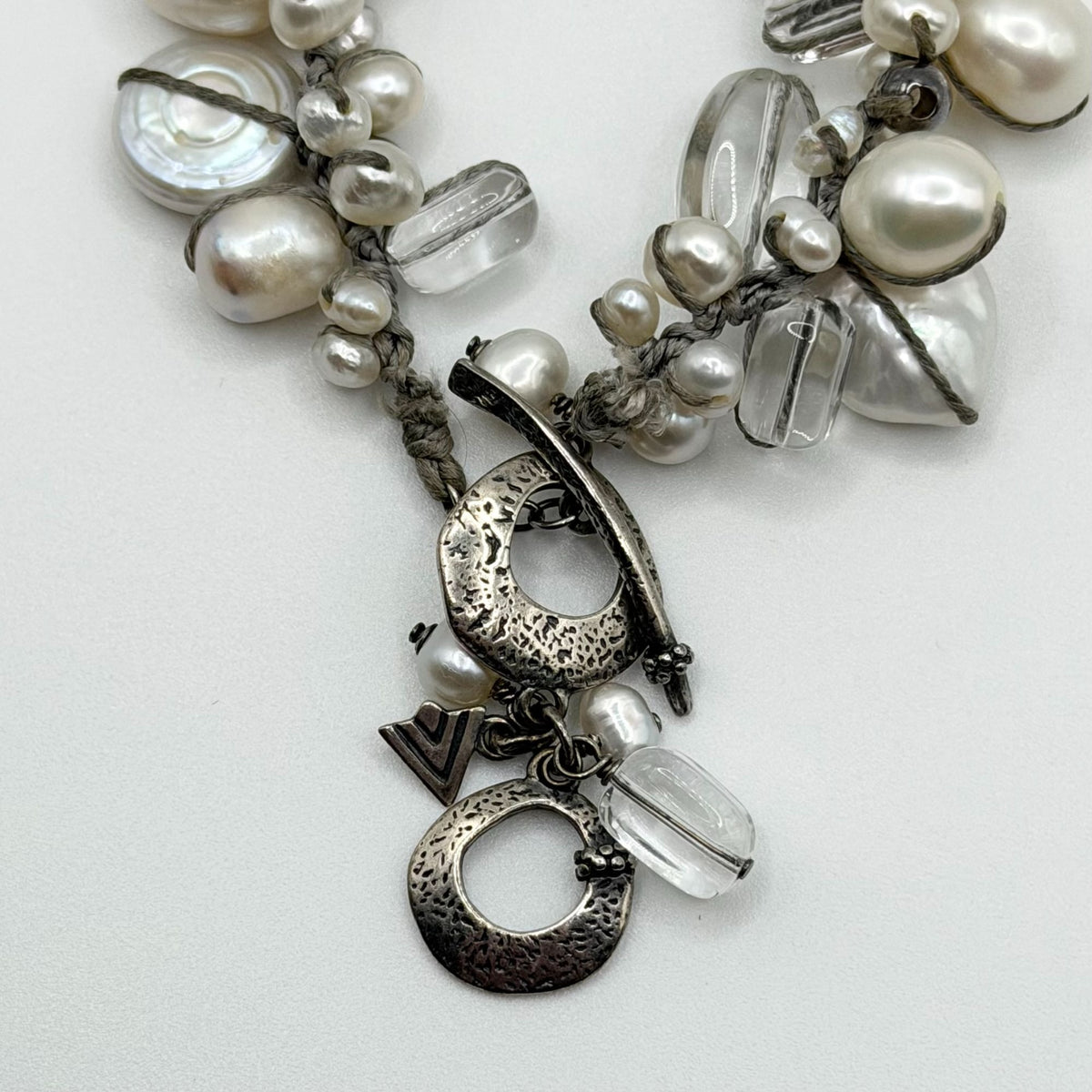 Silpada 925 Sterling Silver Pearl & Quartz Toggle Charm Bracelet