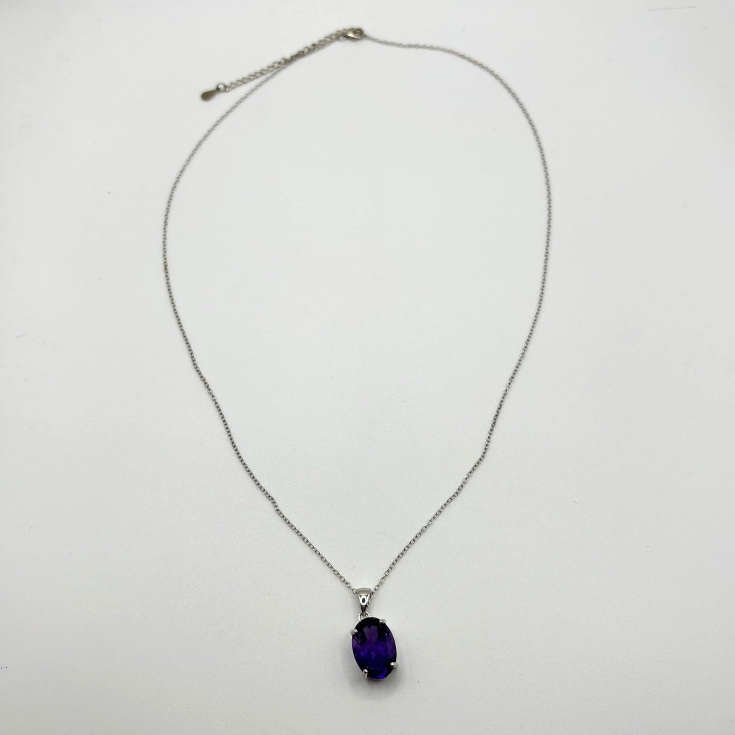 Elegant 925 Sterling Silver Oval Amethyst Pendant Necklace