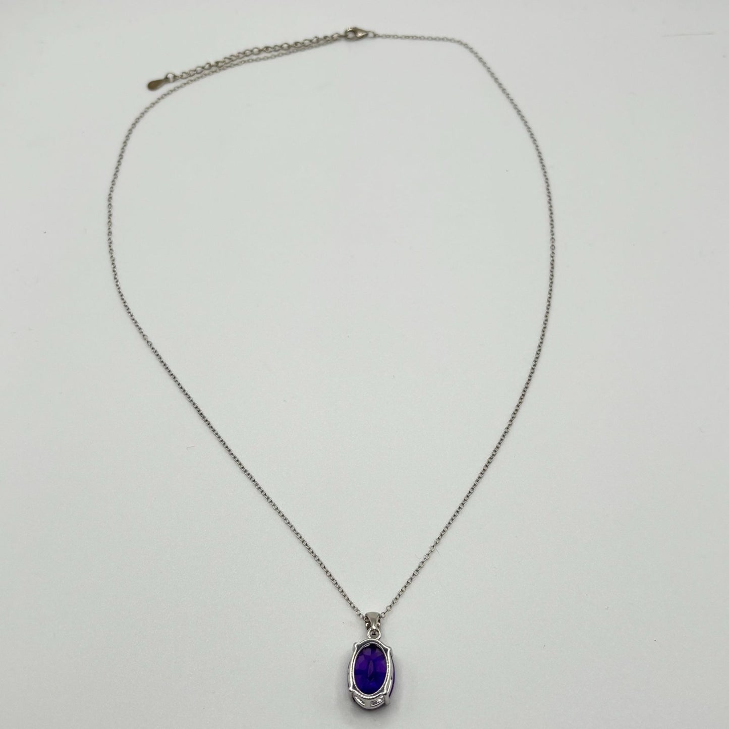 Elegant 925 Sterling Silver Oval Amethyst Pendant Necklace