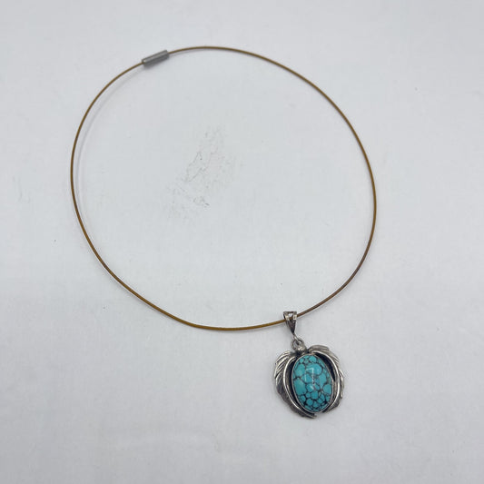 925 Silver Tribal Vintage Turquoise Pendant Necklace With Silver Leaf Design On Thin Wire