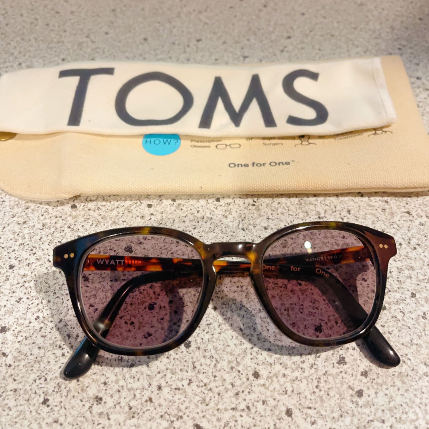 *Toms Tortoise Small Round Sunglasses