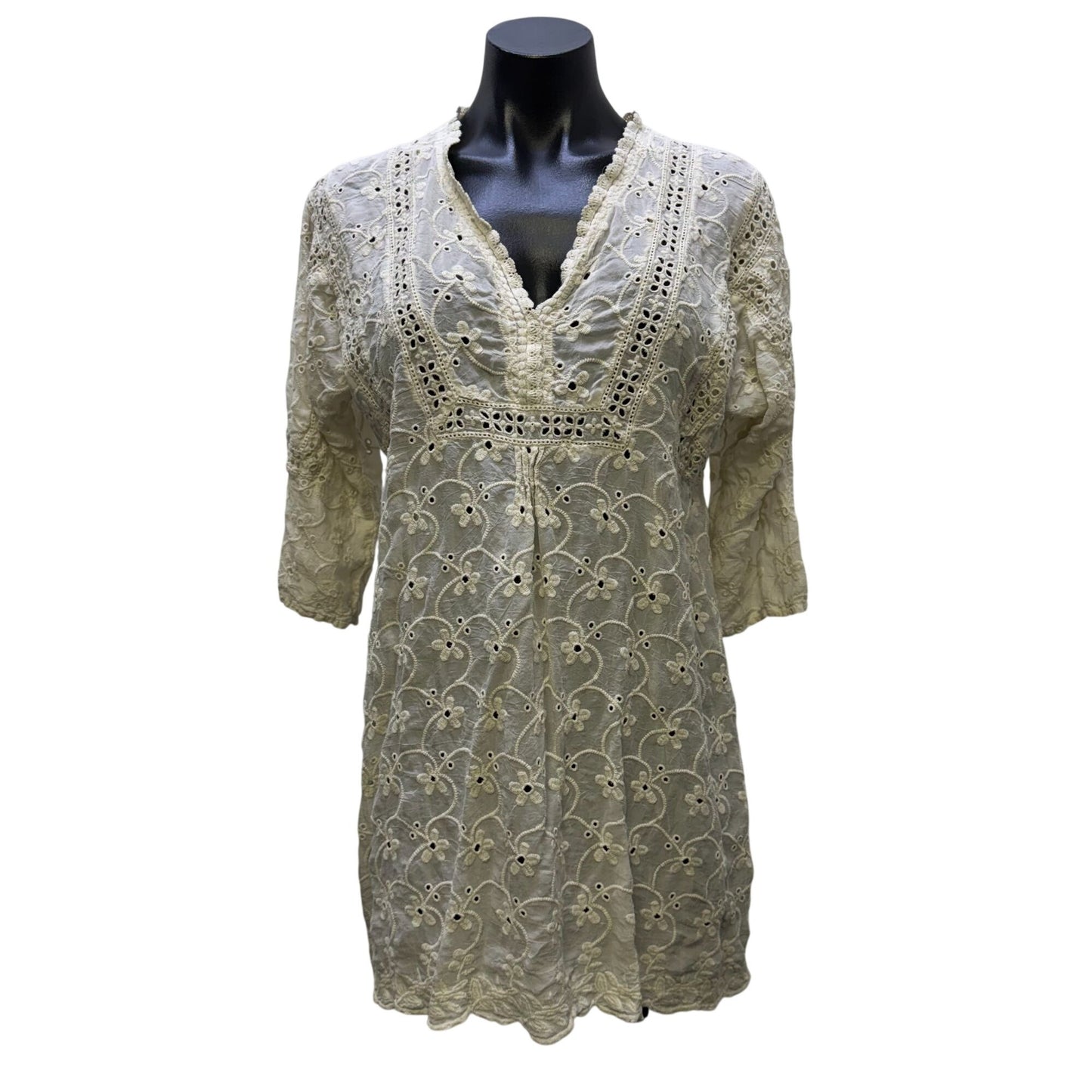 Johnny Was Cream Embroidered Tunic Blouse Floral Lace 3/4 Sleeve S