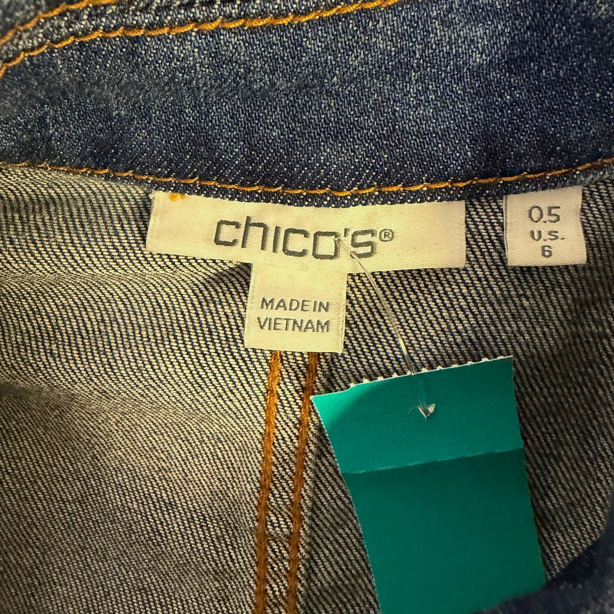 Chico's Blue Denim Jacket With Button Front Pockets Size 0.5/S