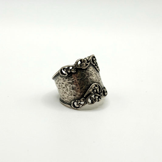 PZ PAZ Israel 925 Sterling Silver Hammered Scrollwork Cigar Band Ring Size 8.5
