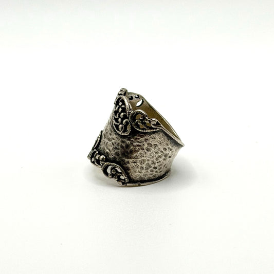 PZ PAZ Israel 925 Sterling Silver Hammered Scrollwork Cigar Band Ring Size 8.5