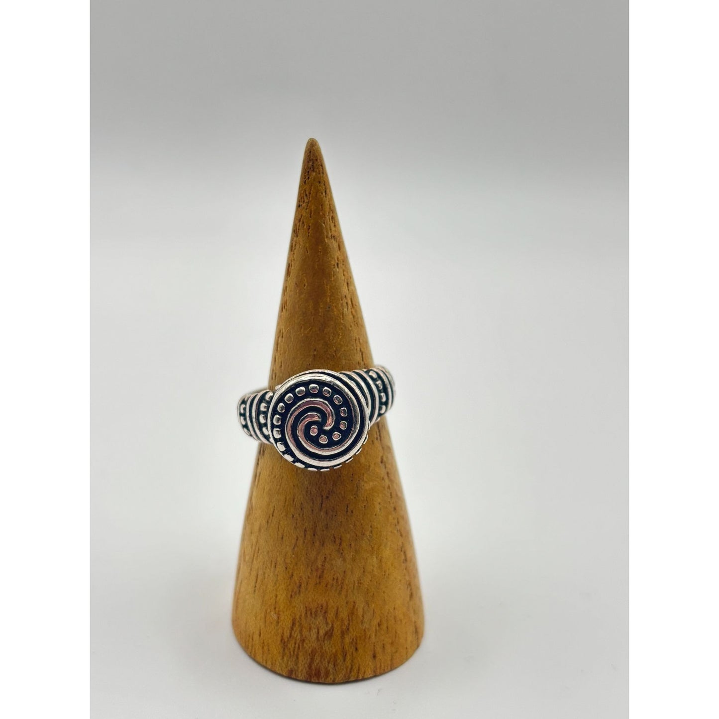 Vintage James Avery Tribal African Beaded Swirl Sterling Silver Ring