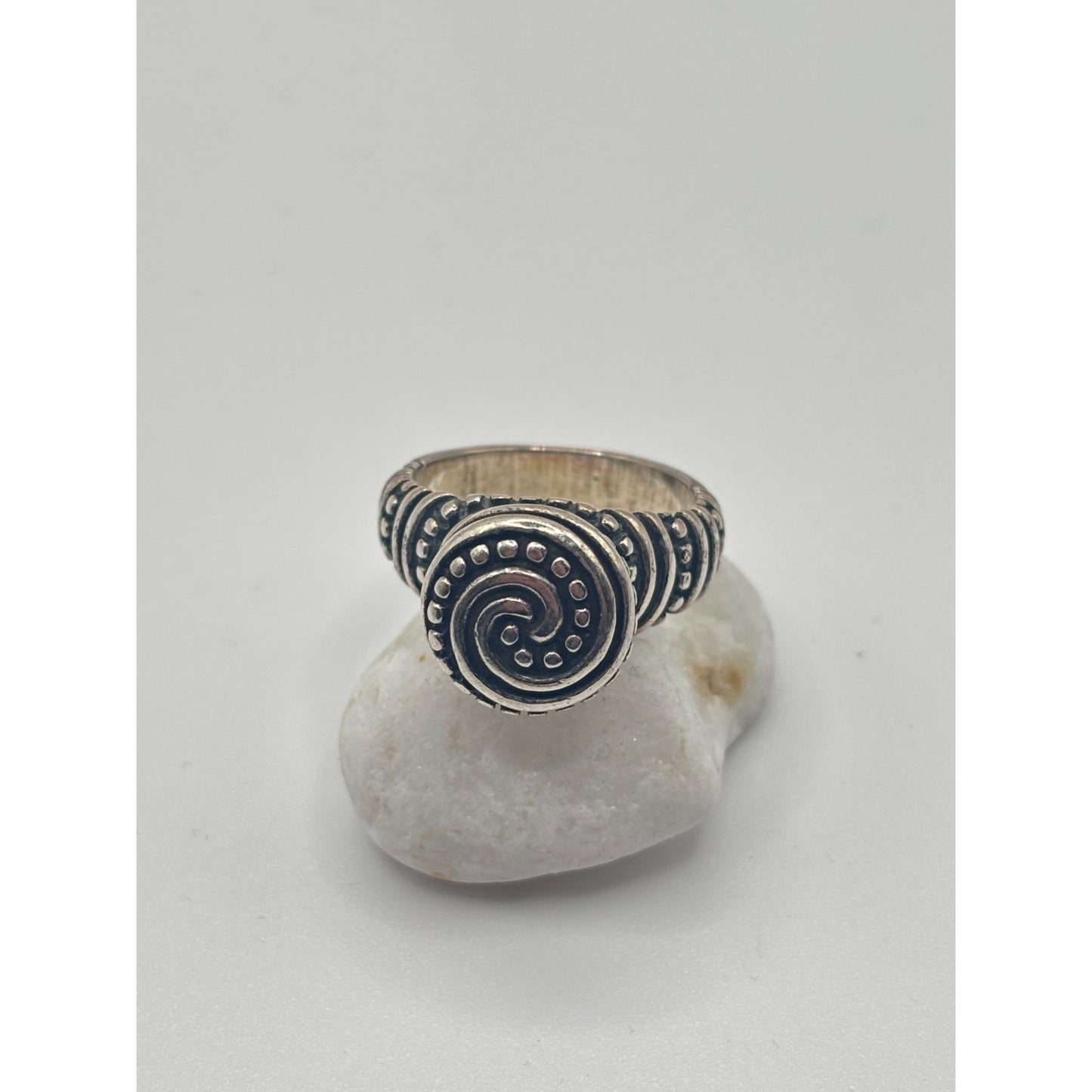 Vintage James Avery Tribal African Beaded Swirl Sterling Silver Ring