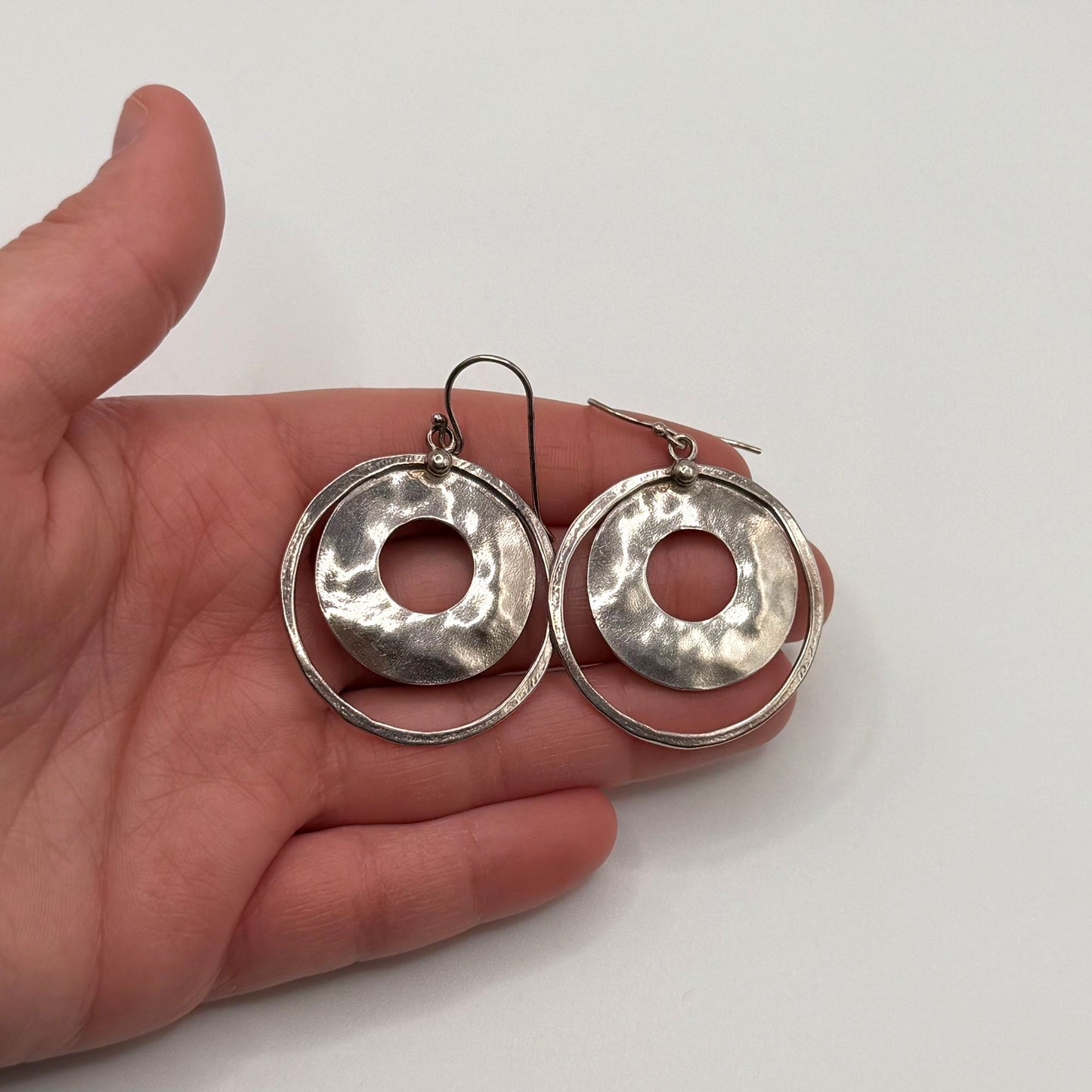 Silpada 925 Sterling Silver Hammered Circle Modernist Dangle Earrings