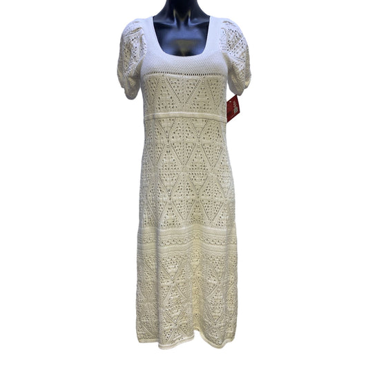 Reba NWT White Lined Crocheted Dress Size Medium