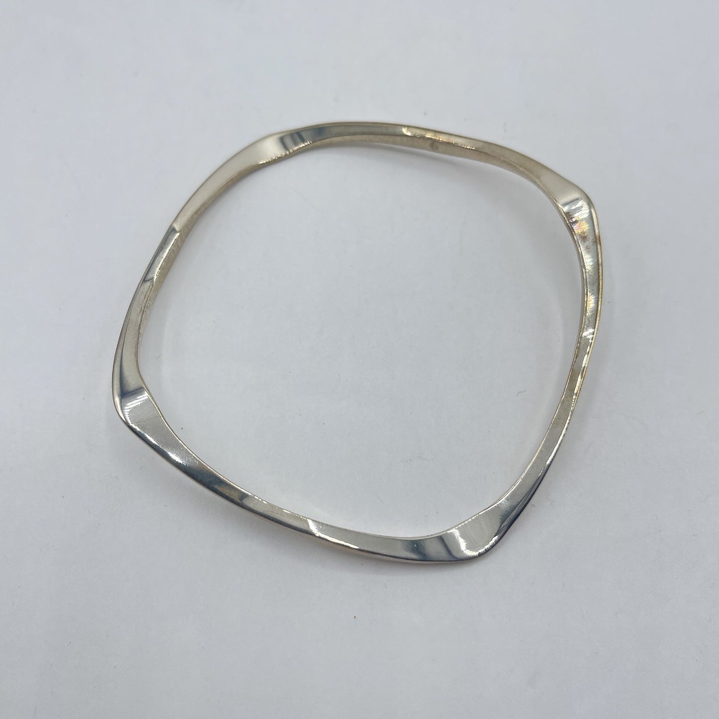 Silpada 925 Sterling Silver Hammered Bangle Bracelet For Women Square Shape Minimalist Jewelry