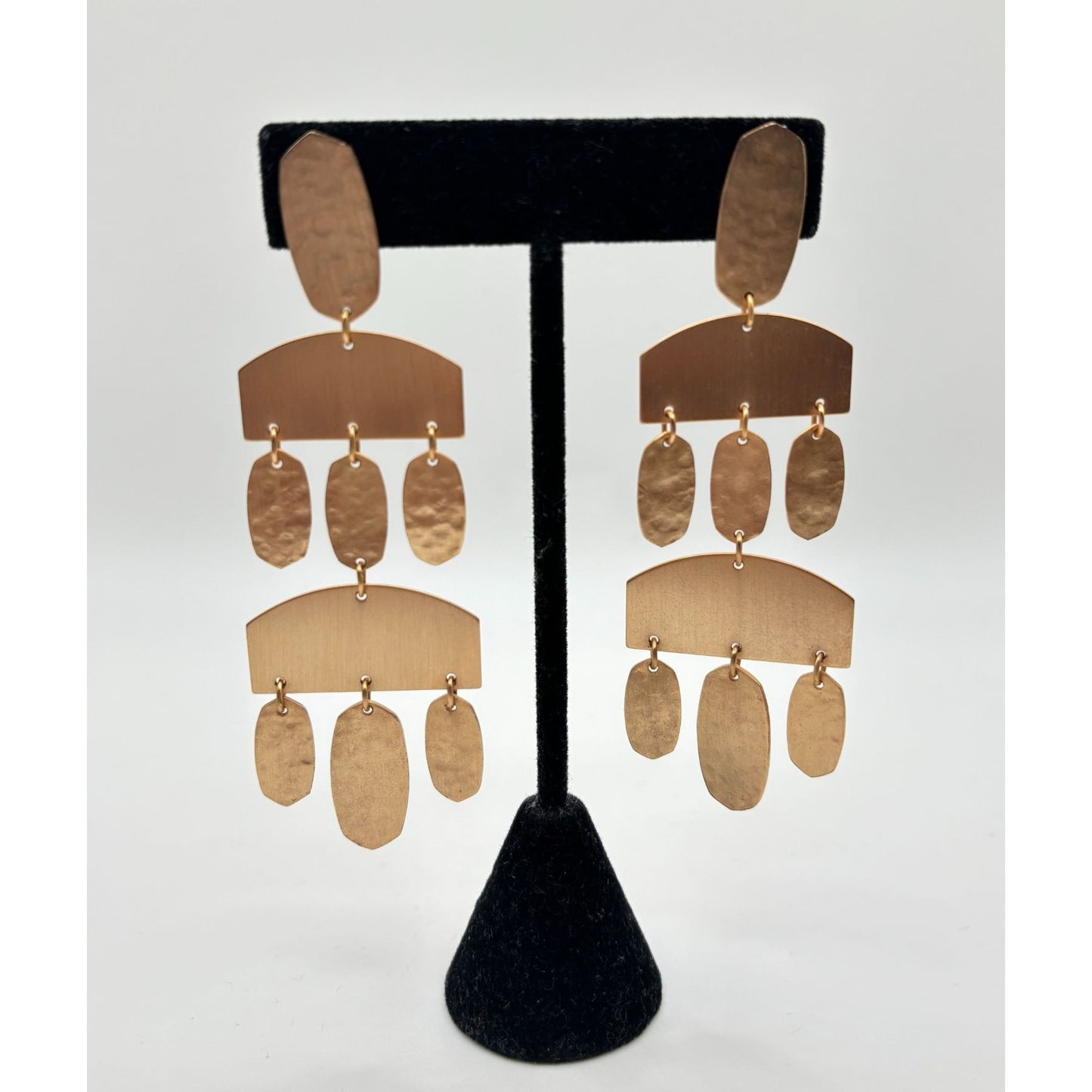 Kendra Scott Emmet Textured Gold Chandelier Drop Earrings