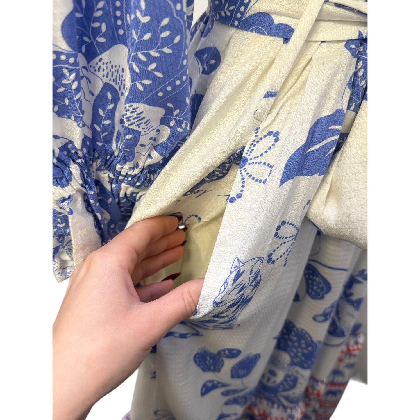 Emily Lovelock Floral Print Maxi Dress With Slip White & Blue S