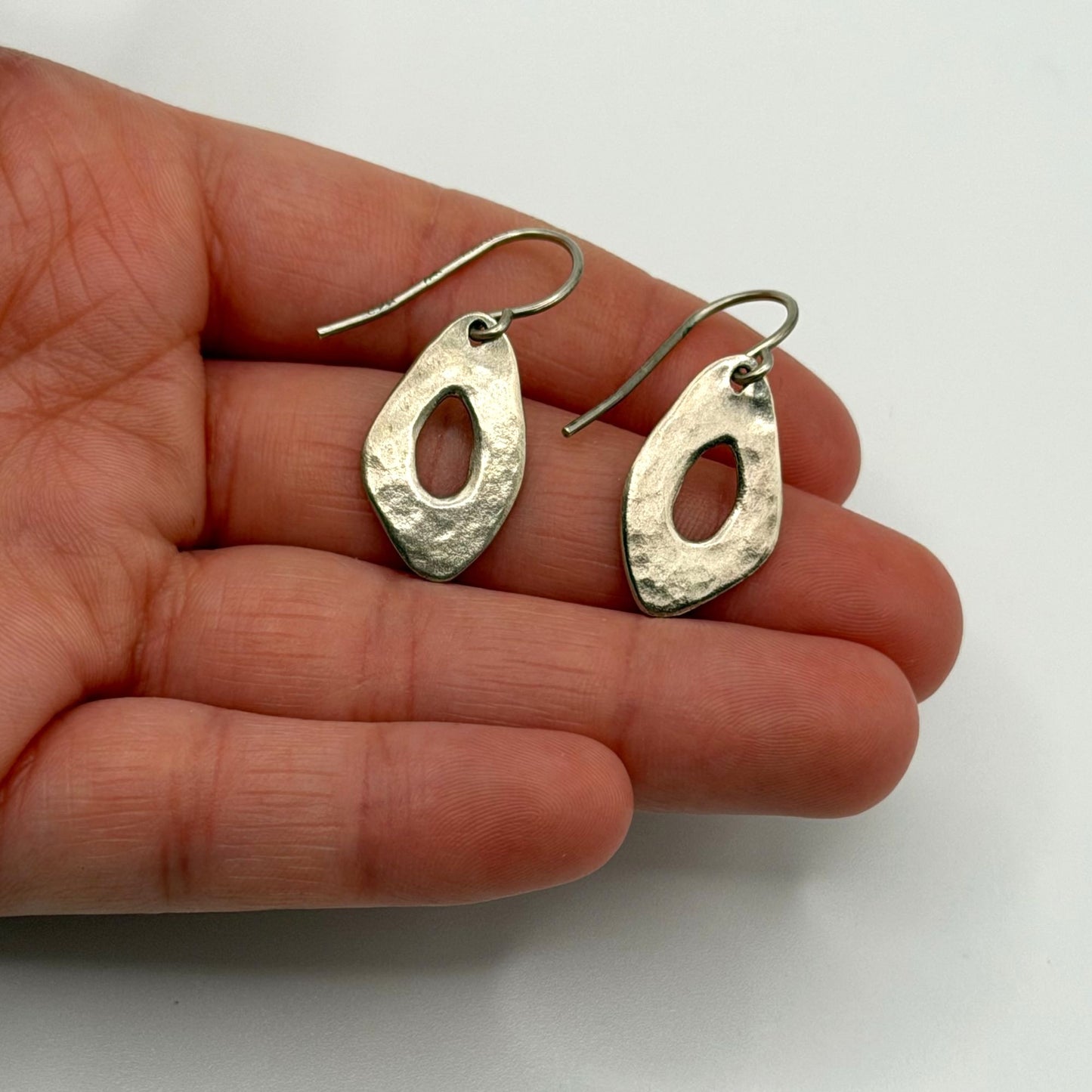 Silpada Hammered Matte Modernist Disk Dangle Sterling Silver Earrings