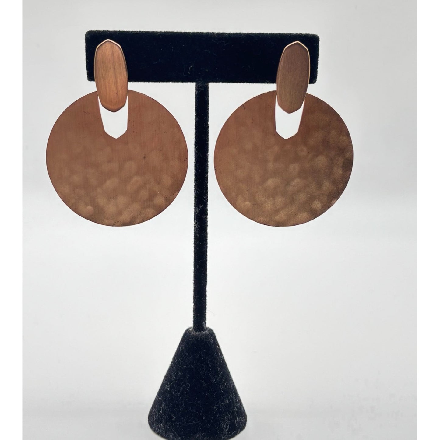 Kendra Scott Rose Gold-Toned Hammered Disc Drop Earrings
