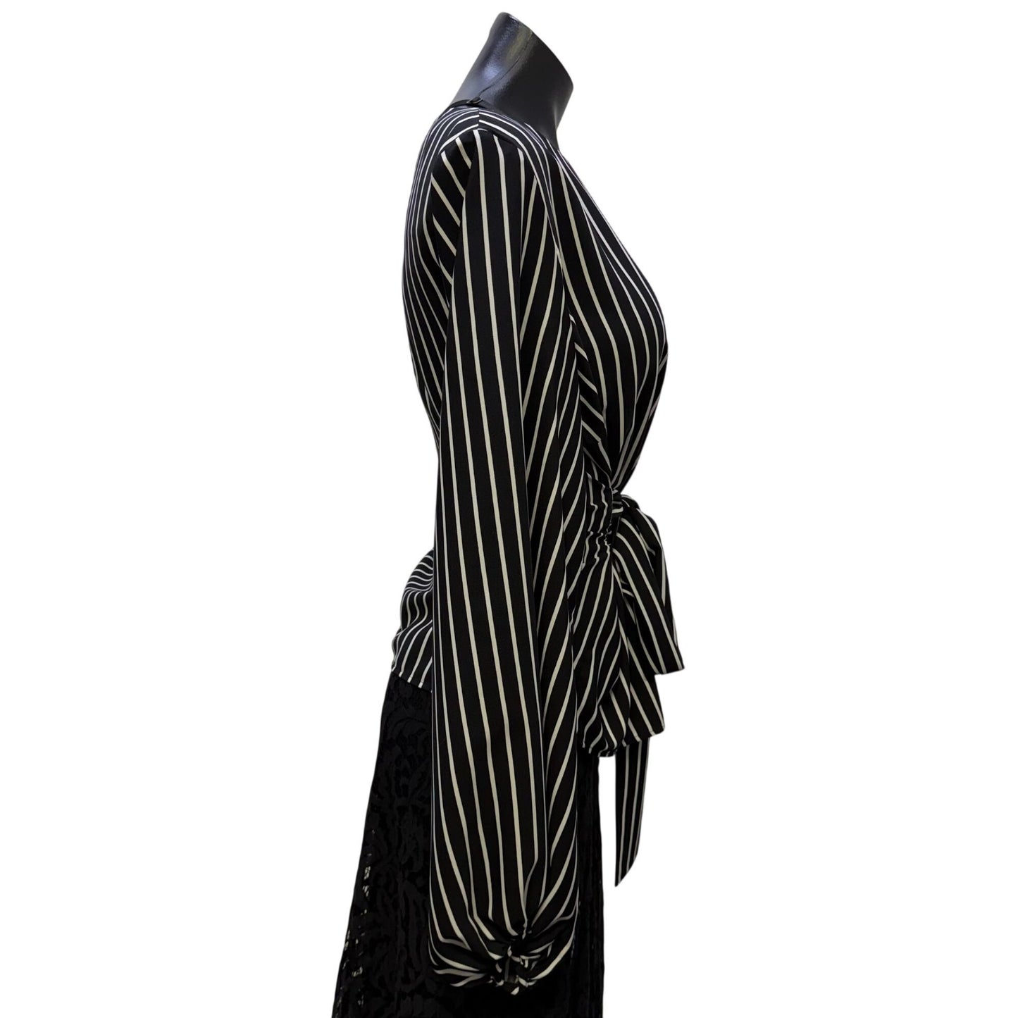 Frank Lyman Striped Black & White Blouse With Tie Waist & Long Sleeves Size 12