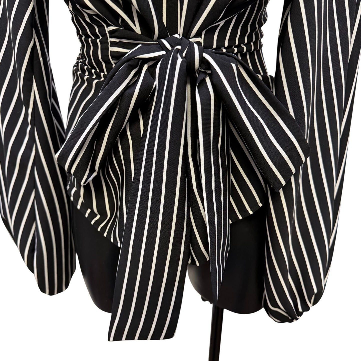 Frank Lyman Striped Black & White Blouse With Tie Waist & Long Sleeves Size 12