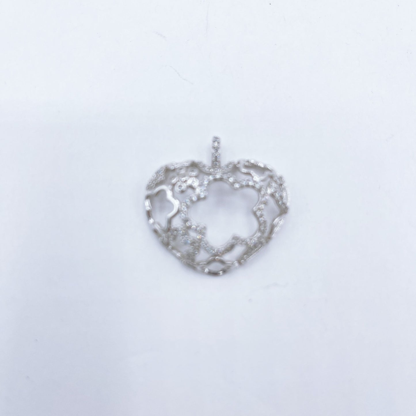 925 Silver Little Crystals Heart Shape Pendant Medium Size