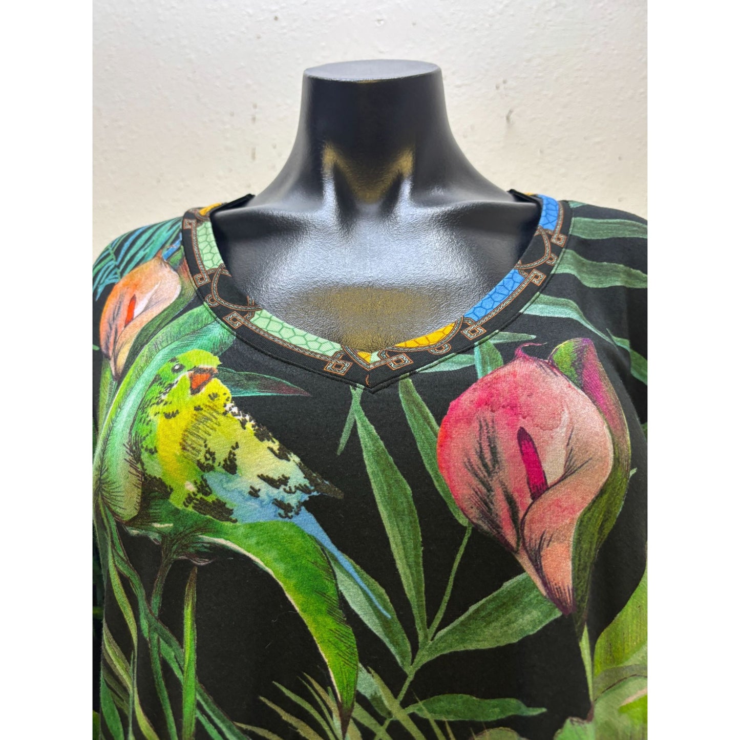 Johnny Was Tropical Print Long Sleeve Blouse S