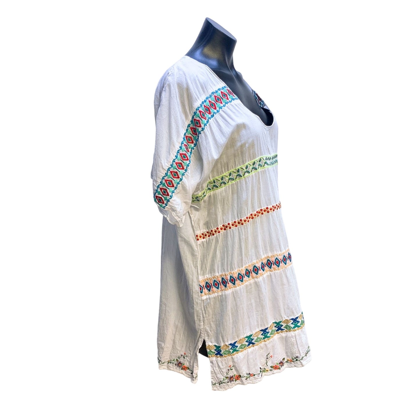 Johnny Was White Embroidered Boho Tunic Top - Size L