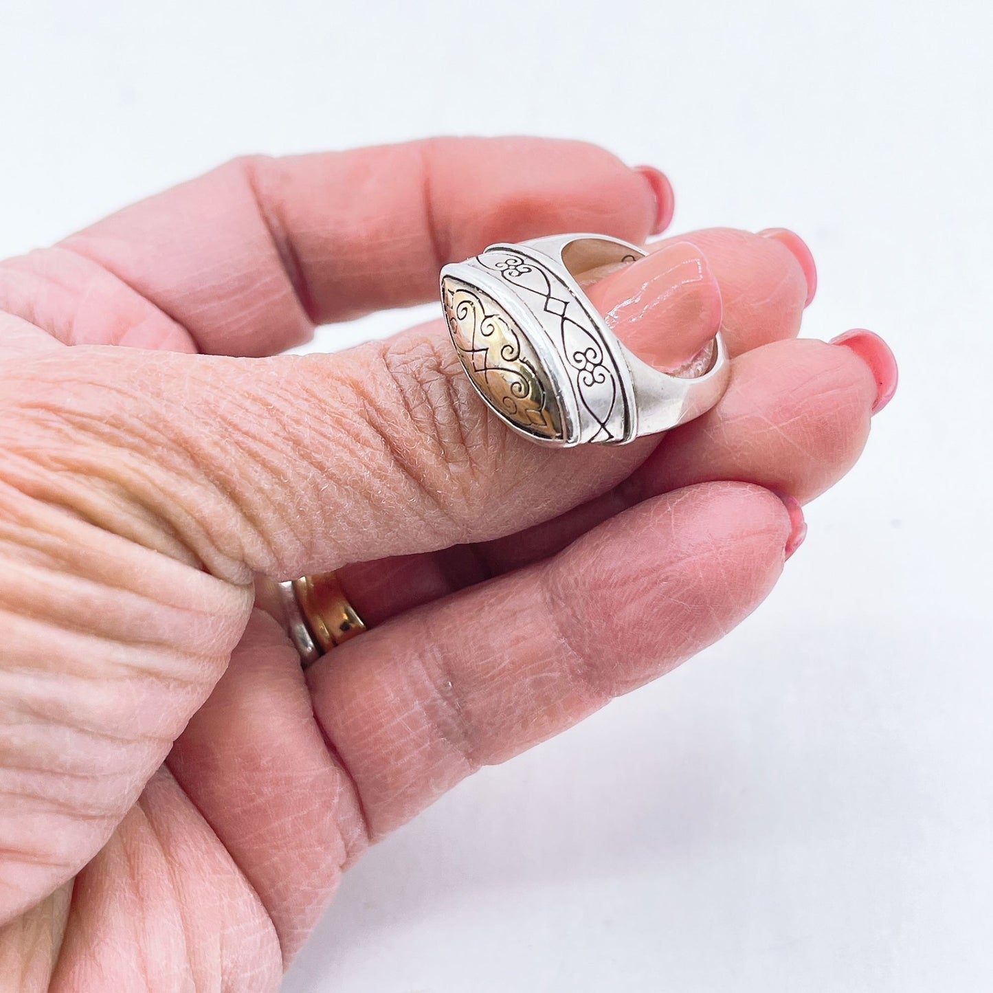 Brighton 925 & Gold Vintage Rare Find Ring - Size 6.5