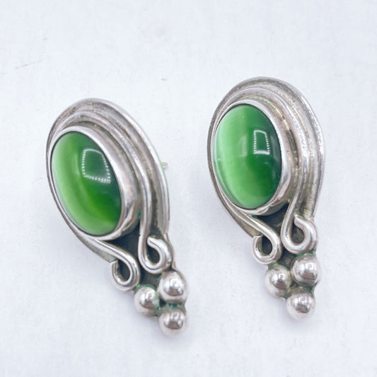 925 Silver Posted Green Oval Stone Swirl Earrings Medium