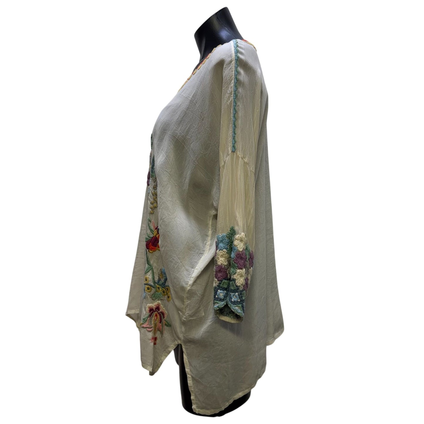 Johnny Was Cream Floral Embroidered Blouse Size M
