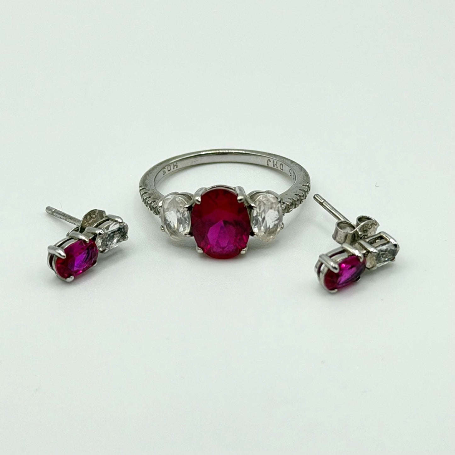 Helzberg Diamonds Sterling Silver Ruby & CZ Ring & Earrings Jewelry Set In Box 7.5