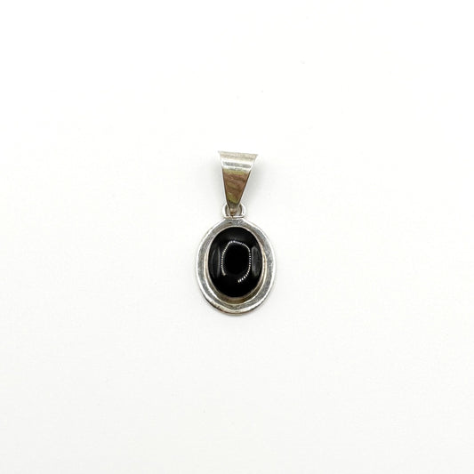 Vintage Mexican 925 Silver Pendant With Black Onyx Oval Stone