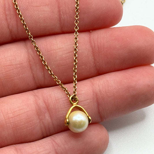 Vintage 14K Gold Pearl Pendant Necklace