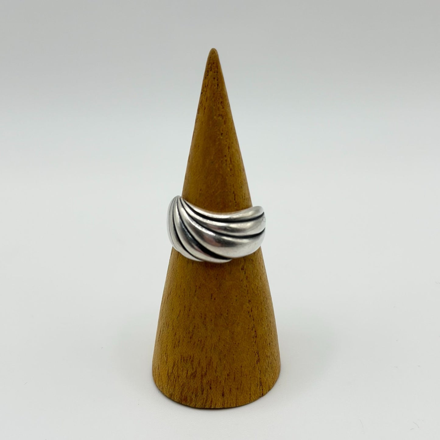 KABANA Sterling Silver Wave Design Ring Size 7.5