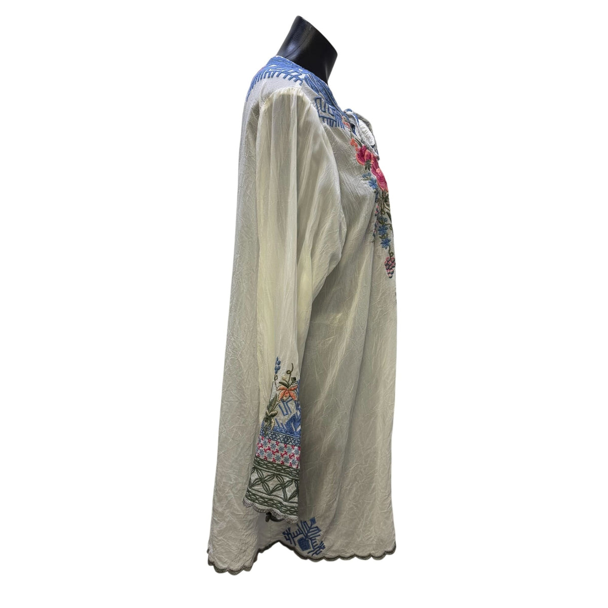 Johnny Was White Floral Embroidered Blouse 1X