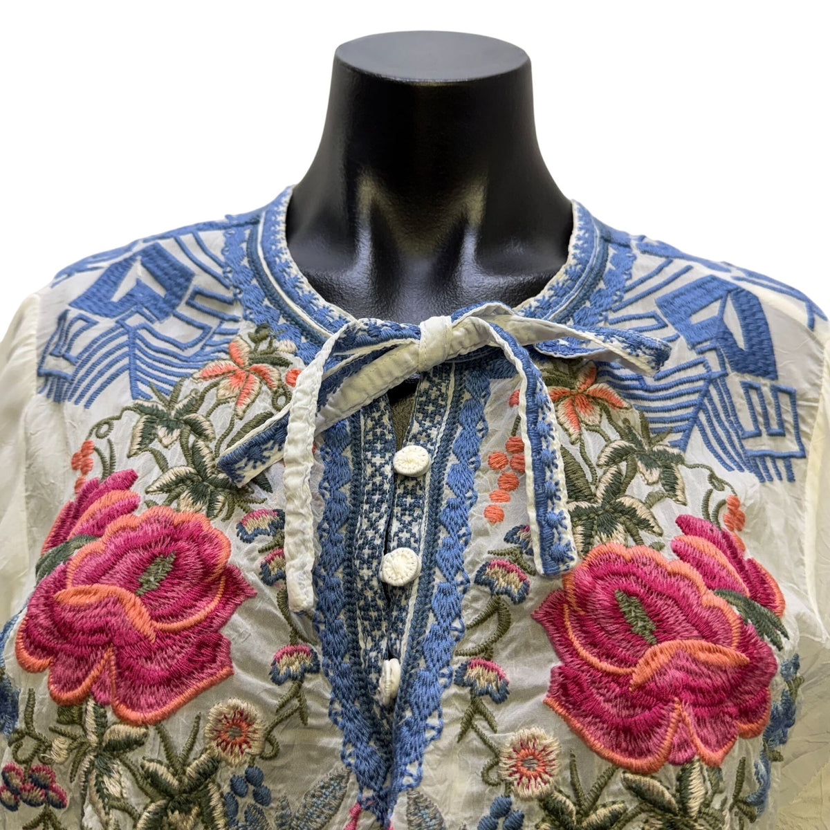 Johnny Was White Floral Embroidered Blouse 1X