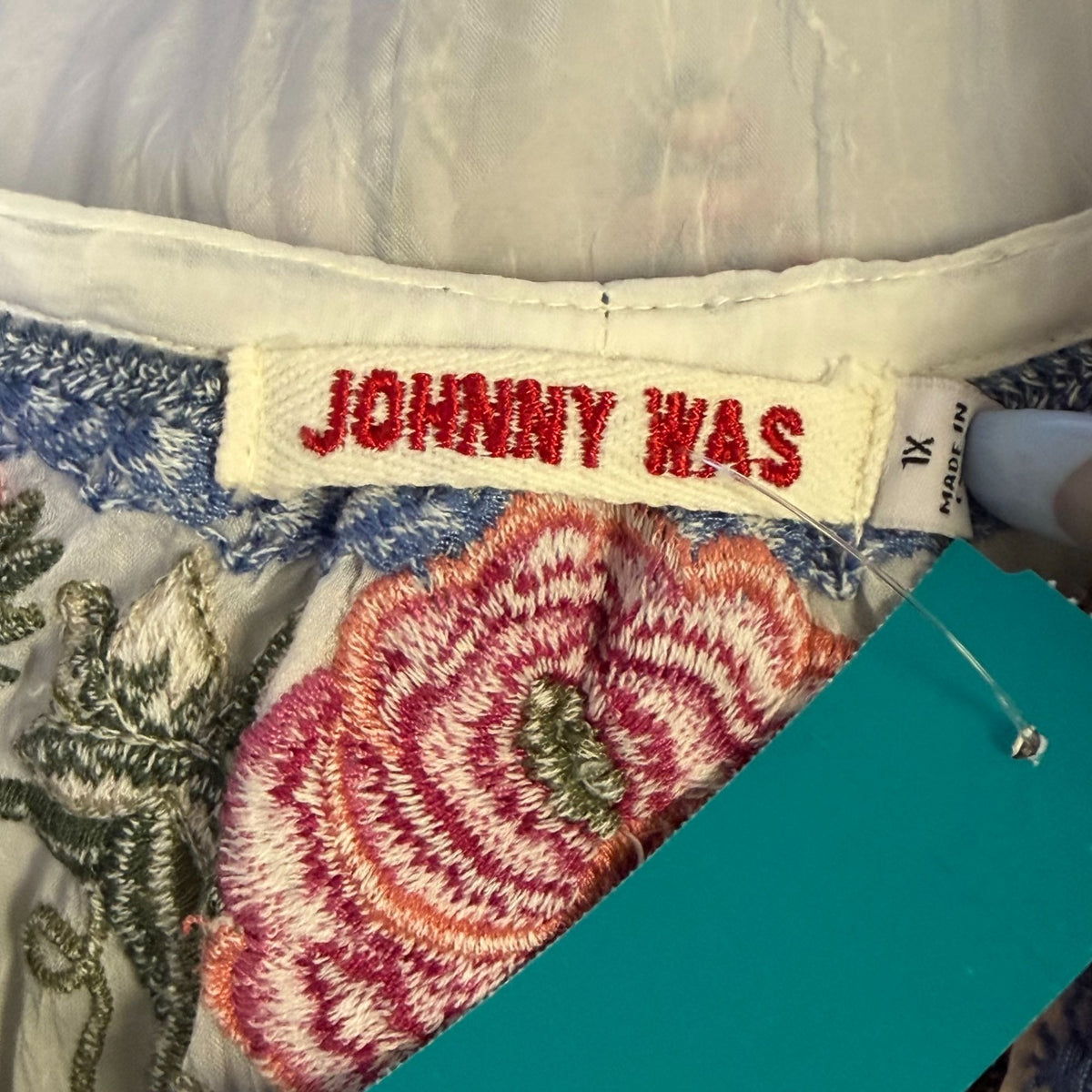 Johnny Was White Floral Embroidered Blouse 1X
