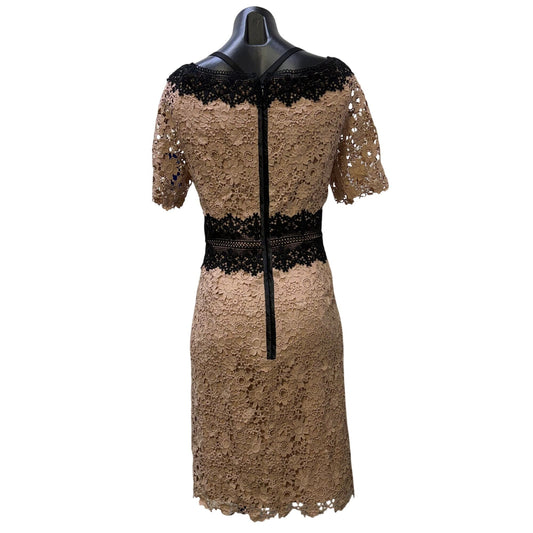 Shani Floral Lace Sheath Dress Blush & Black Short Sleeves Size 12