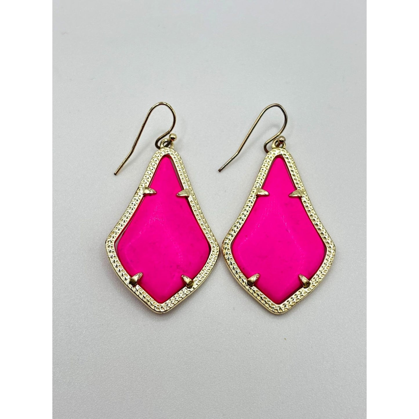Kendra Scott Elle Drop Earrings Pink Gold-Plated Metal Lightweight & Chic Statement