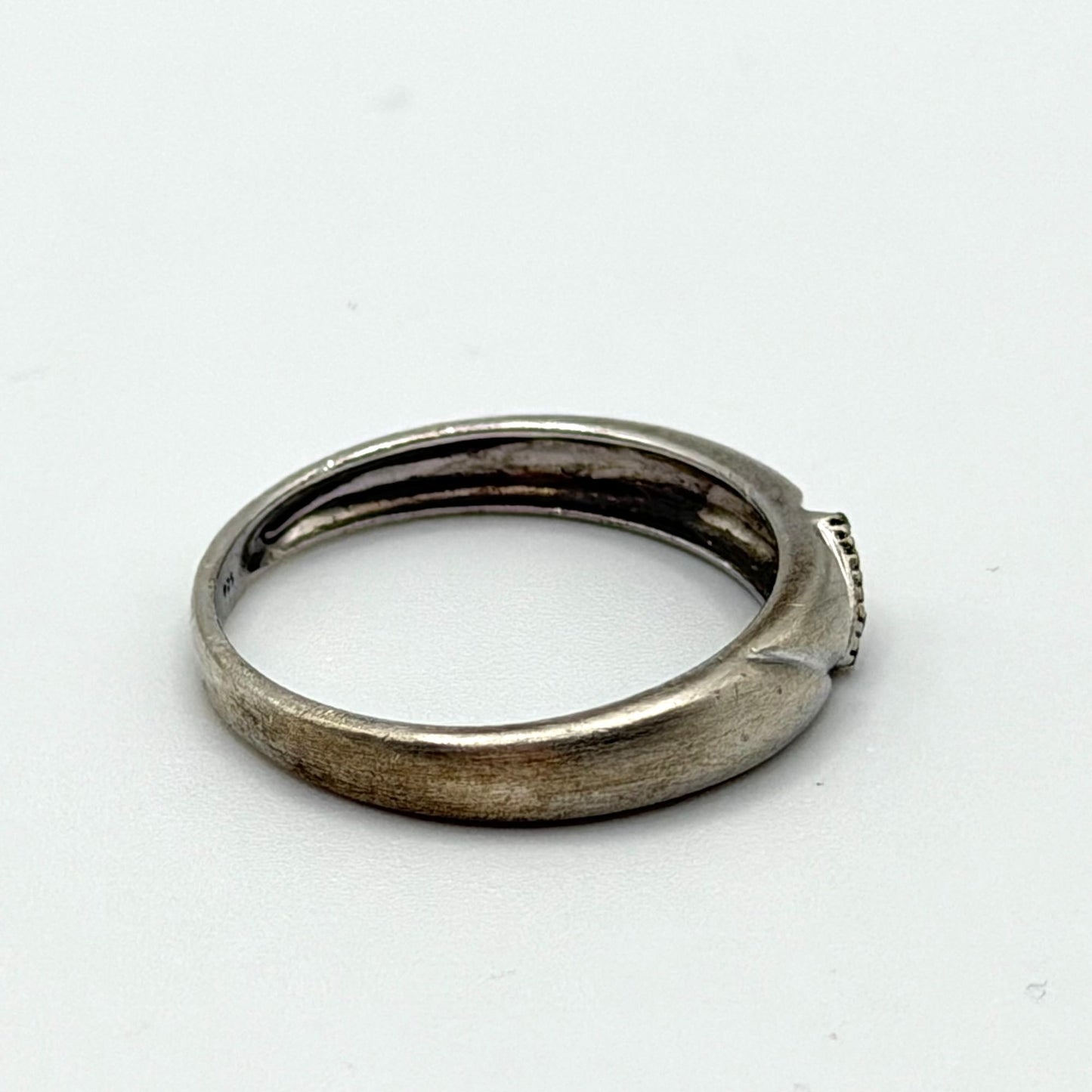 Sterling Silver 925 Band Ring With Geometric Engraving